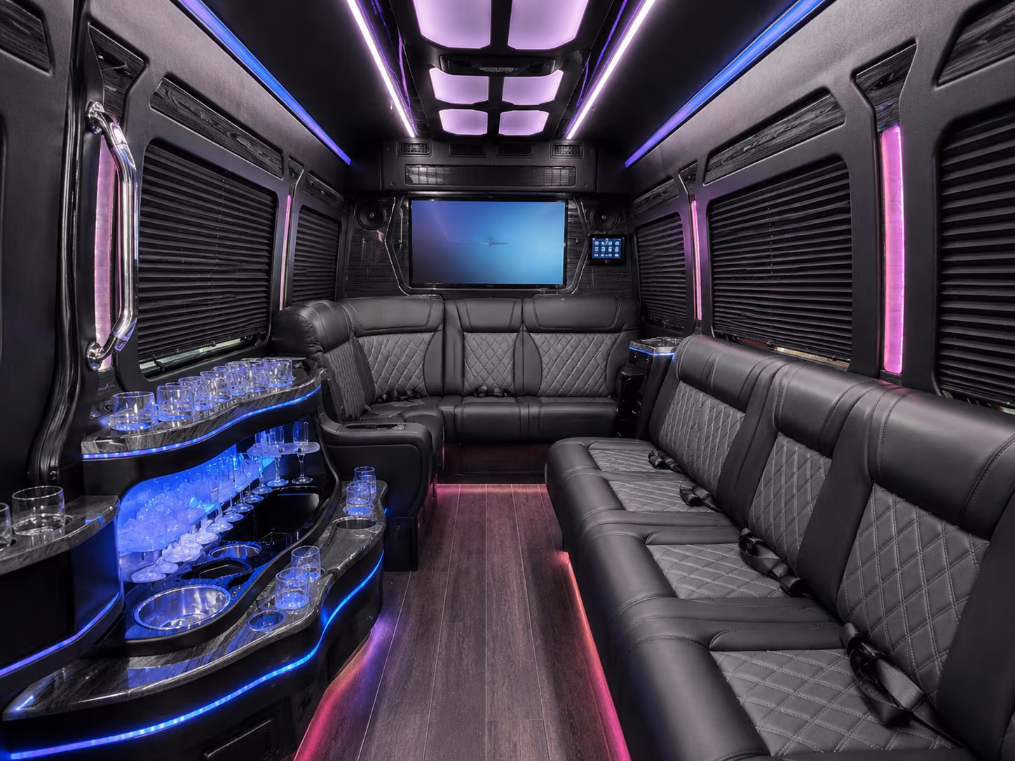 newport news field trips to hampton and norfolk are easy with the right bus