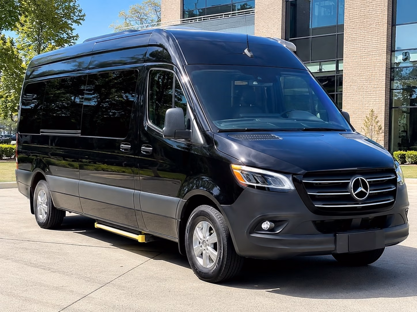 newport news sporting event transportation onboard seating
