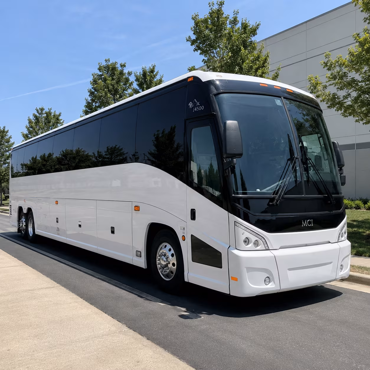 reliable sunday worship shuttles for newport news congregations